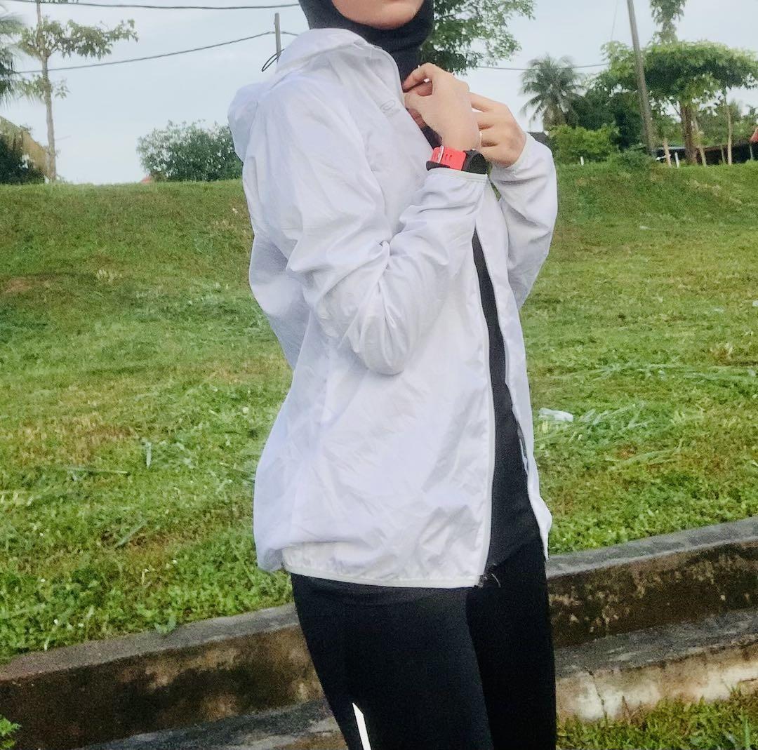 Kalenji women's running jacket store