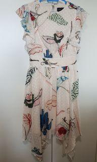 LB Studio Frilly dress S