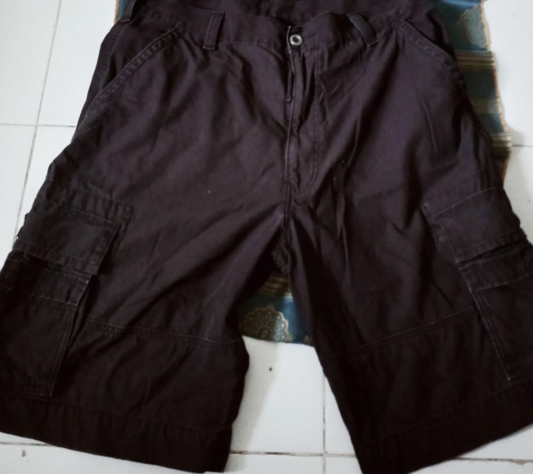 Levis black cheap cargo shorts