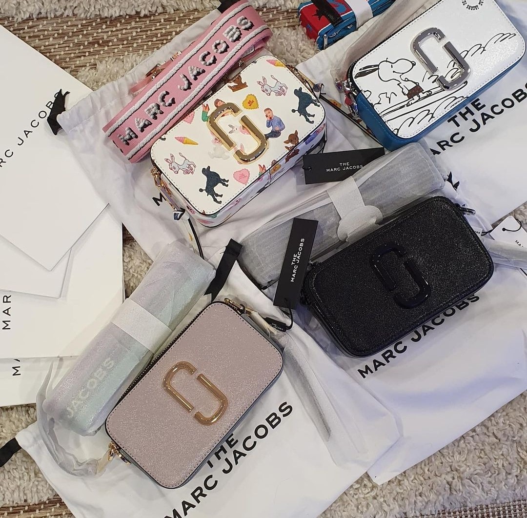 Marc Jacobs Snapshot DTM Khaki, Luxury, Bags & Wallets on Carousell