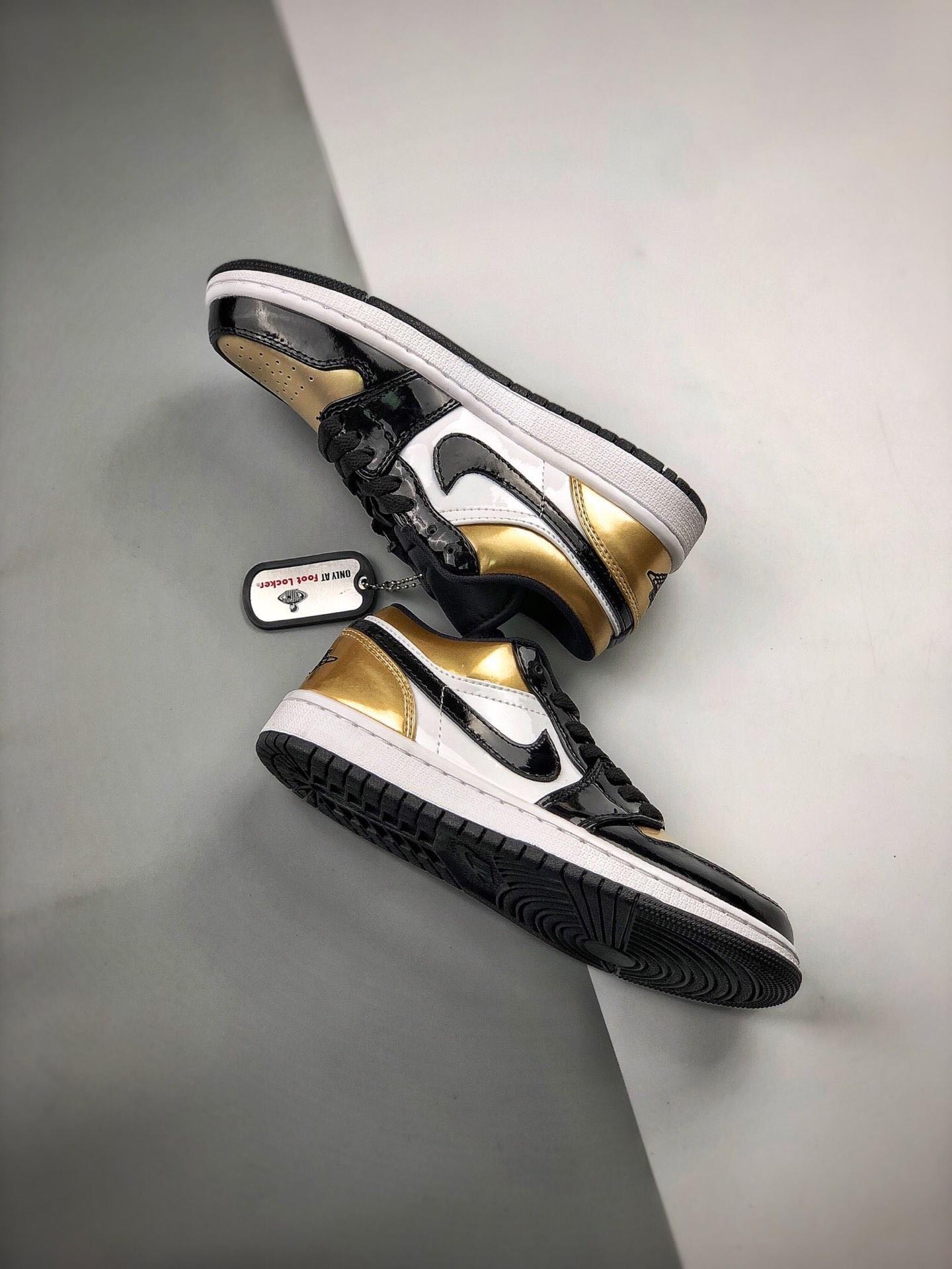Gold toe jordan 1 footlocker online
