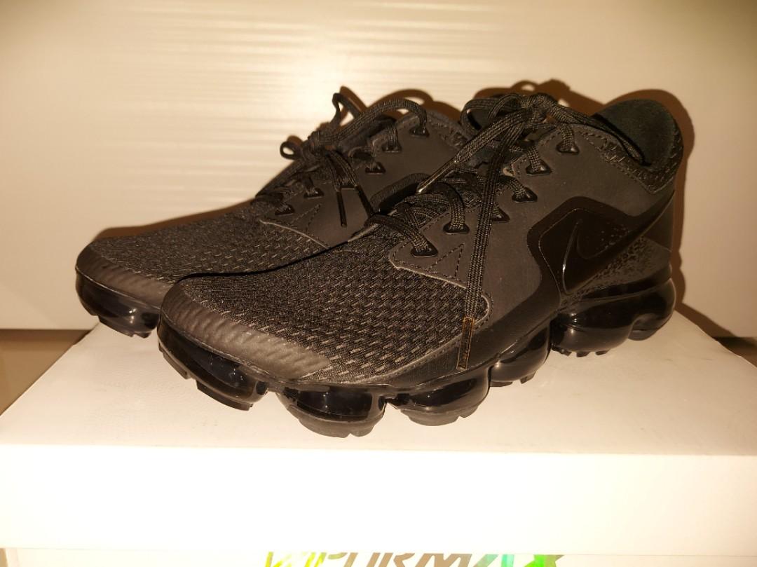 nike vapormax cs triple black