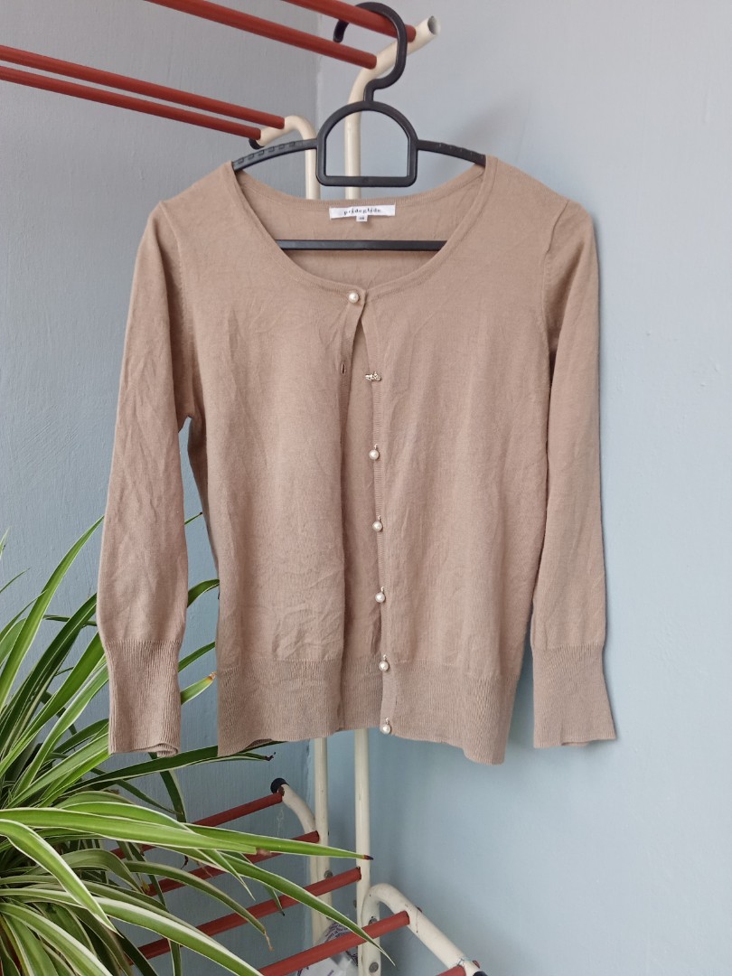 Nude colour cardigan HargaPadu Women s Fashion Tops Blouses on