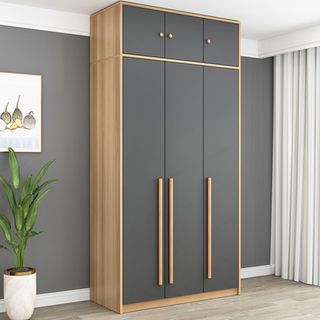 (Category: ) located in . Submitted by onlyqmall (Listing ID 1107457695, Image 1). Description: .