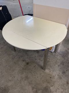 (Category: ) located in . Submitted by grandine (Listing ID 1107372404, Image 1). Description: .