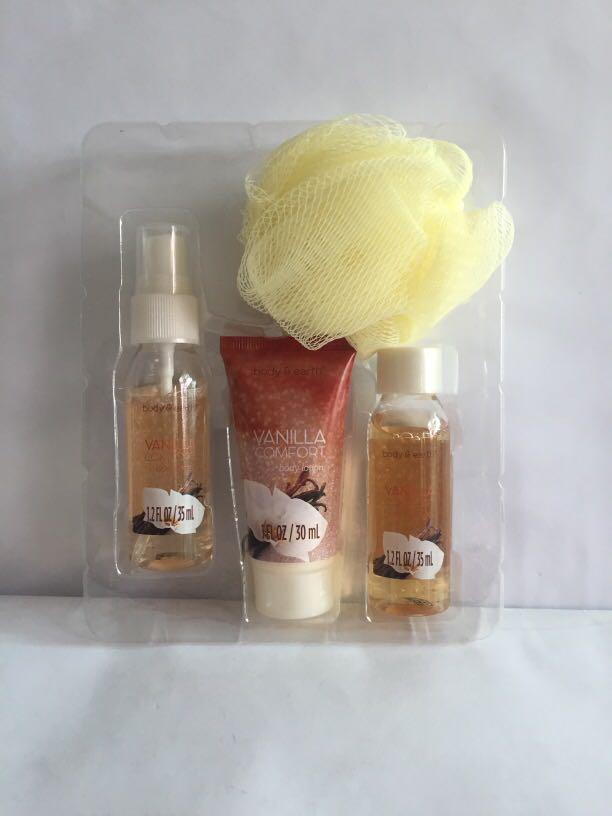 Shower Gel Set ( Body & Earth ) from US (Category: Bath) located in Pasay City. Submitted by redgiftshop (Listing ID 1107305241, Image 1). Description: Scratch & Sniff Vanilla Comfort 4 pieces Bath Set set includes: Body Lotion 30ml, Body Mist 35ml, Shower Gel 35 ml directly bought in US product code: S-16 .