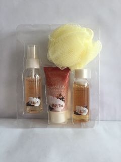 (Category: ) located in . Submitted by redgiftshop (Listing ID 1107305241, Image 1). Description: .