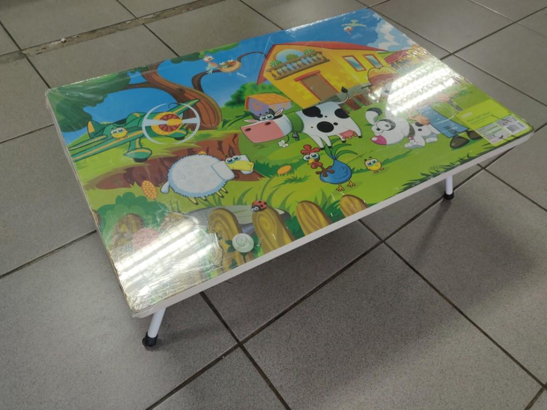 Tesco shop kids table