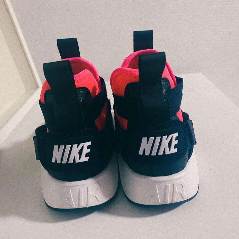 Nike air huarache city multicolor hotsell