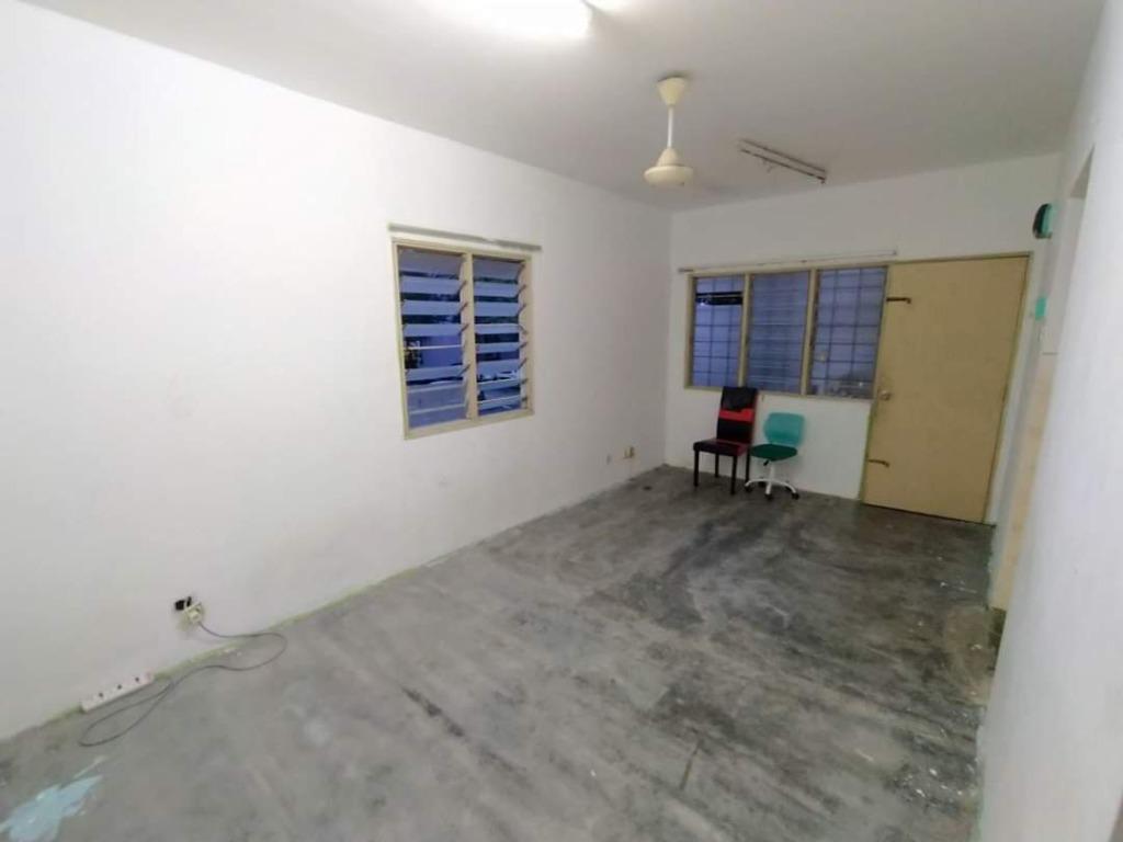 Wts Pangsapuri Seri Jati Bandar Puteri Puchong Property For Sale On Carousell