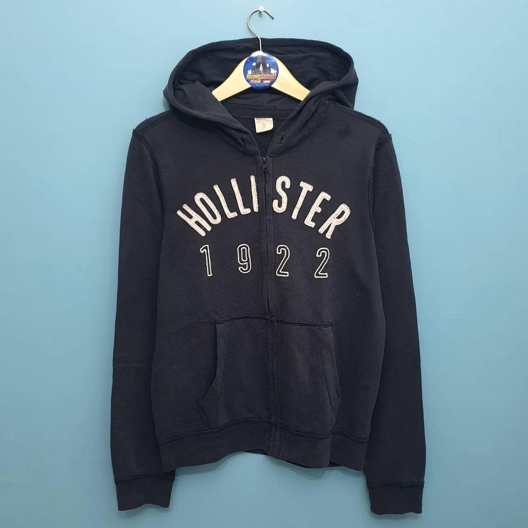 Harga hotsell hoodie hollister