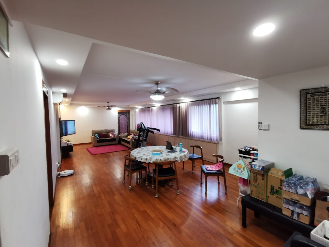 (Category: ) located in . Submitted by jbsg1 (Listing ID 1107478167, Image 1). Description: .