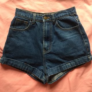 (Category: ) located in . Submitted by cookiemonstr__ (Listing ID 1106934423, Image 1). Description: .