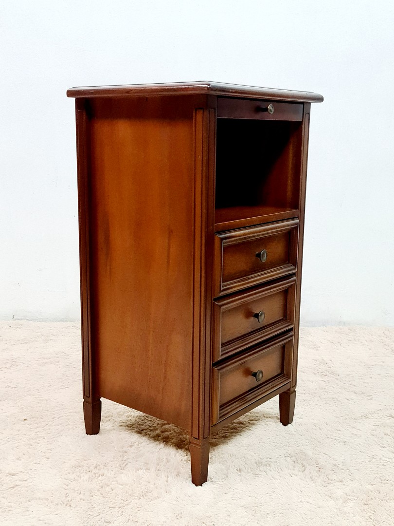 Antique Nightstand/Bedside Table, Furniture & Home Living, Furniture
