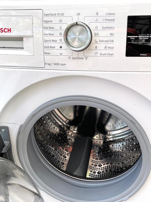 Bosch series 6 washing machine (9kg), TV & Home Appliances, Washing