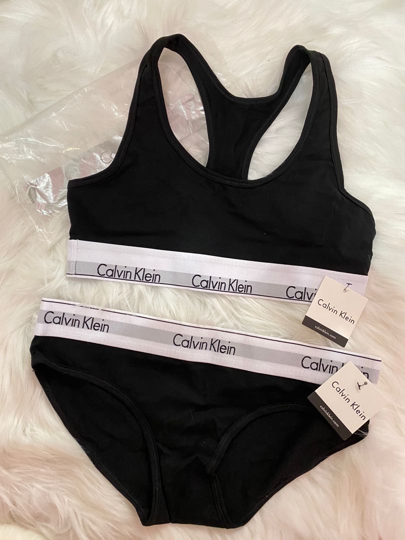 Calvin Klein Sport Bra/ Bralette Set 🔥, Women's Fashion, Activewear on  Carousell