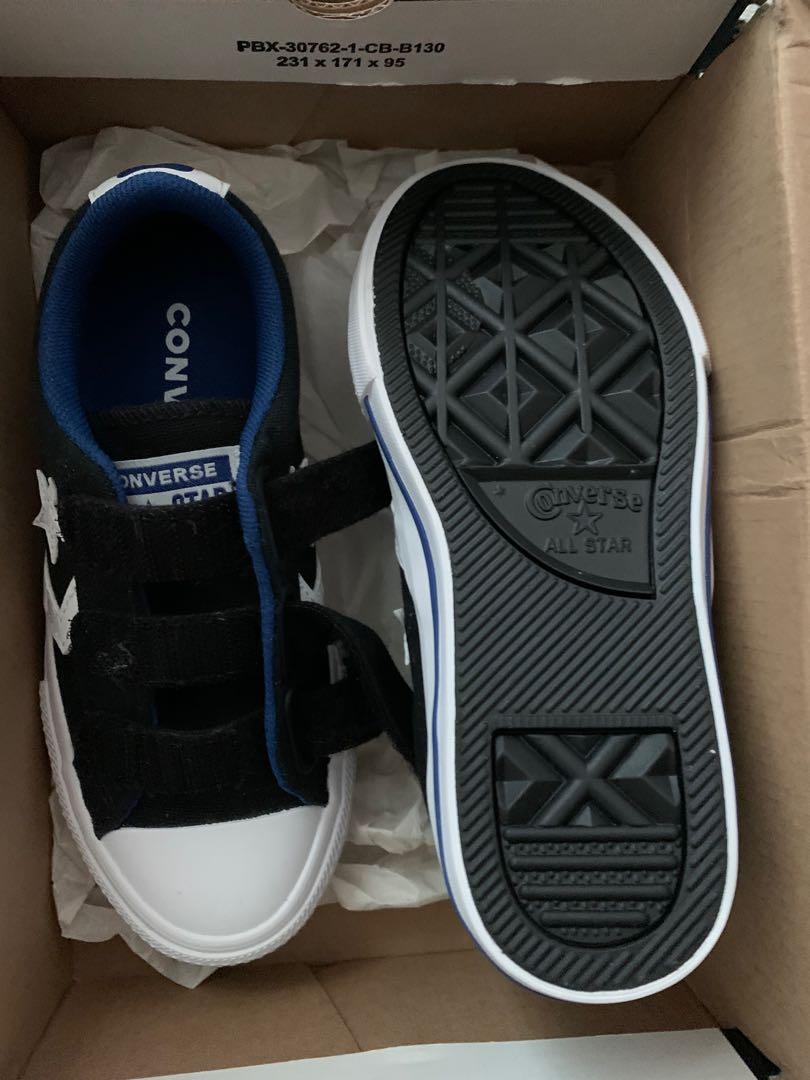 Converse kids Velcro strap Eur 27.5 Babies Kids Babies Kids Fashion on Carousell