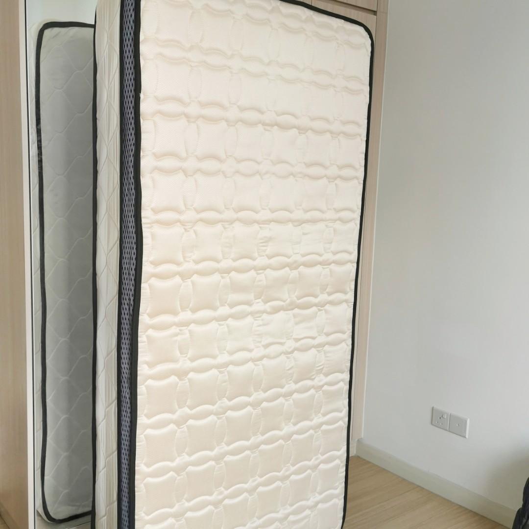 Dr. Alstone Chiropractic SPRING Mattress Bed (Single), Furniture & Home