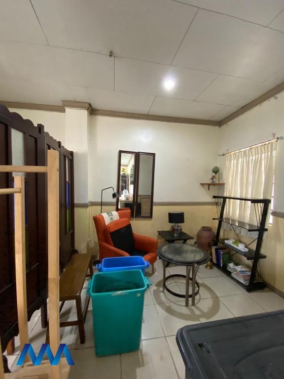 For Sale RESIDENTIAL BUILDING at Brgy. San Isidro Makati, Property