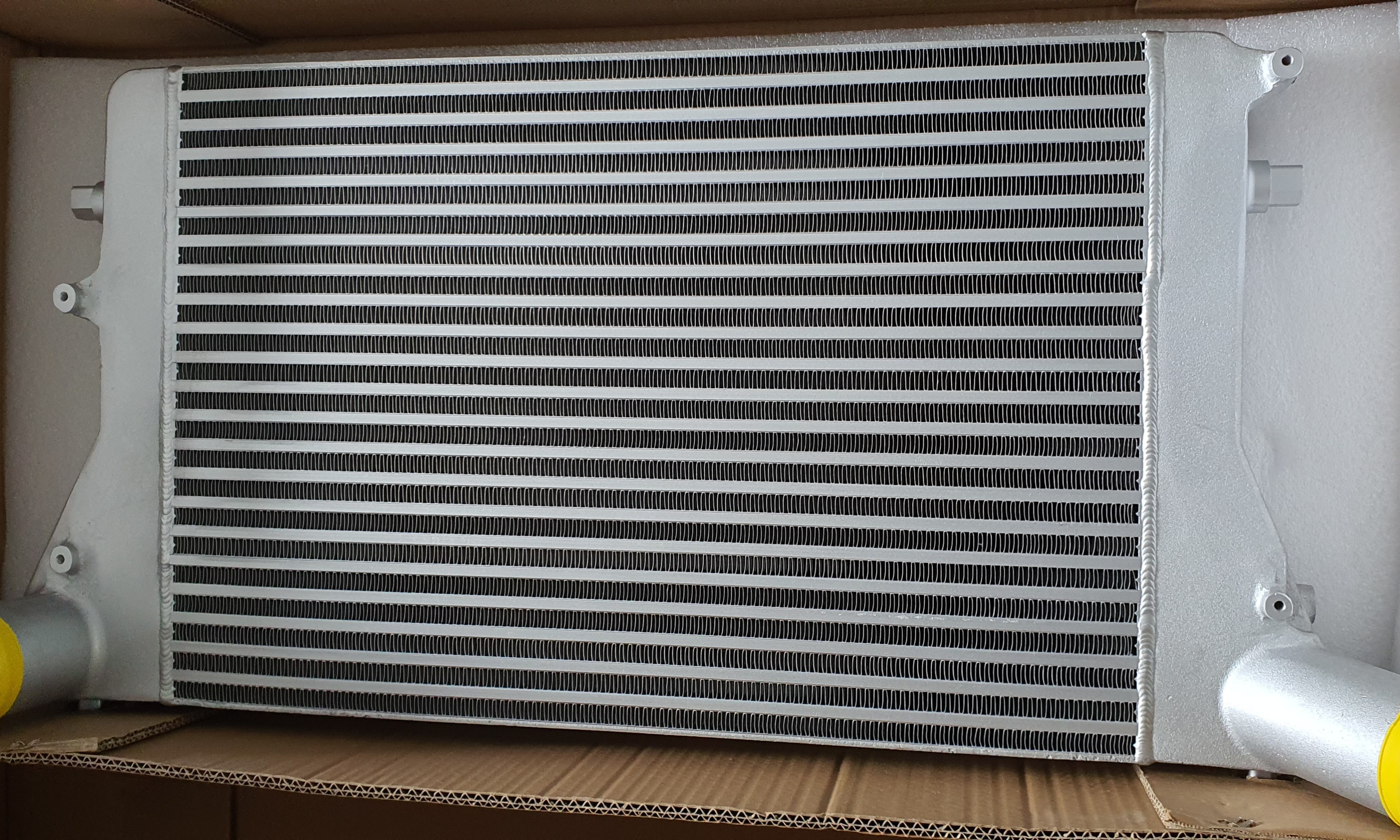 Promo Front Mount Intercooler Upgrade for Audi S3(8P), Golf GTI MK5