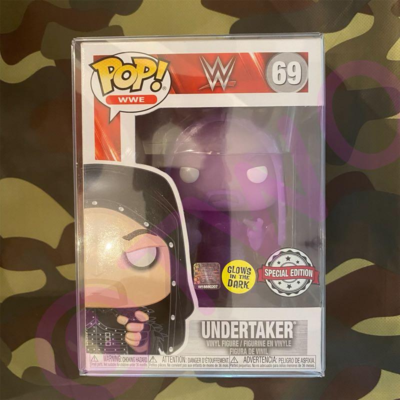 WWE #69 - Undertaker (Glow In The Dark 