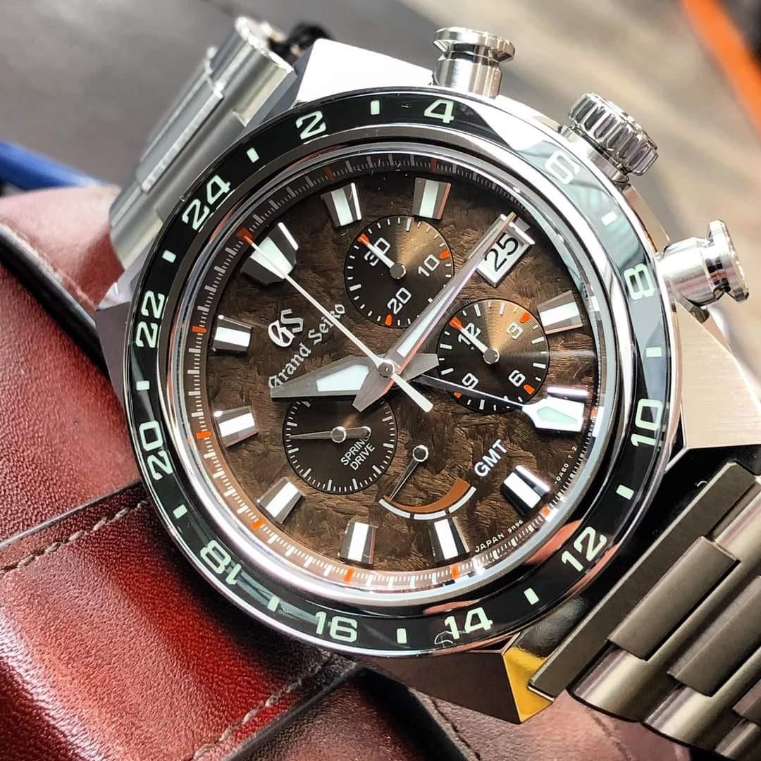 Grand Seiko Sport Collection Spring Drive 20th Anniversary Chronograph GMT  Lion's Mane Limited Edition 500 Pcs SBGC231, Men's Fashion, Watches &  Accessories, Watches on Carousell