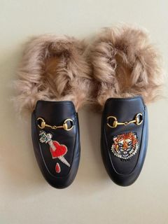 (Category: ) located in . Submitted by stylizedcloset (Listing ID 1107576428, Image 1). Description: .