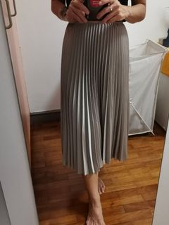 (Category: ) located in . Submitted by llareina (Listing ID 1107531808, Image 1). Description: .