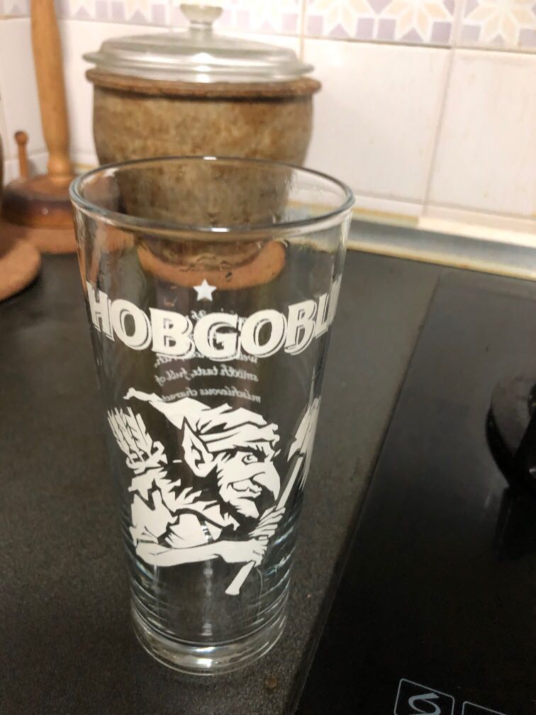 HOBGOBLIN NEW STYLE PINT GLASS 