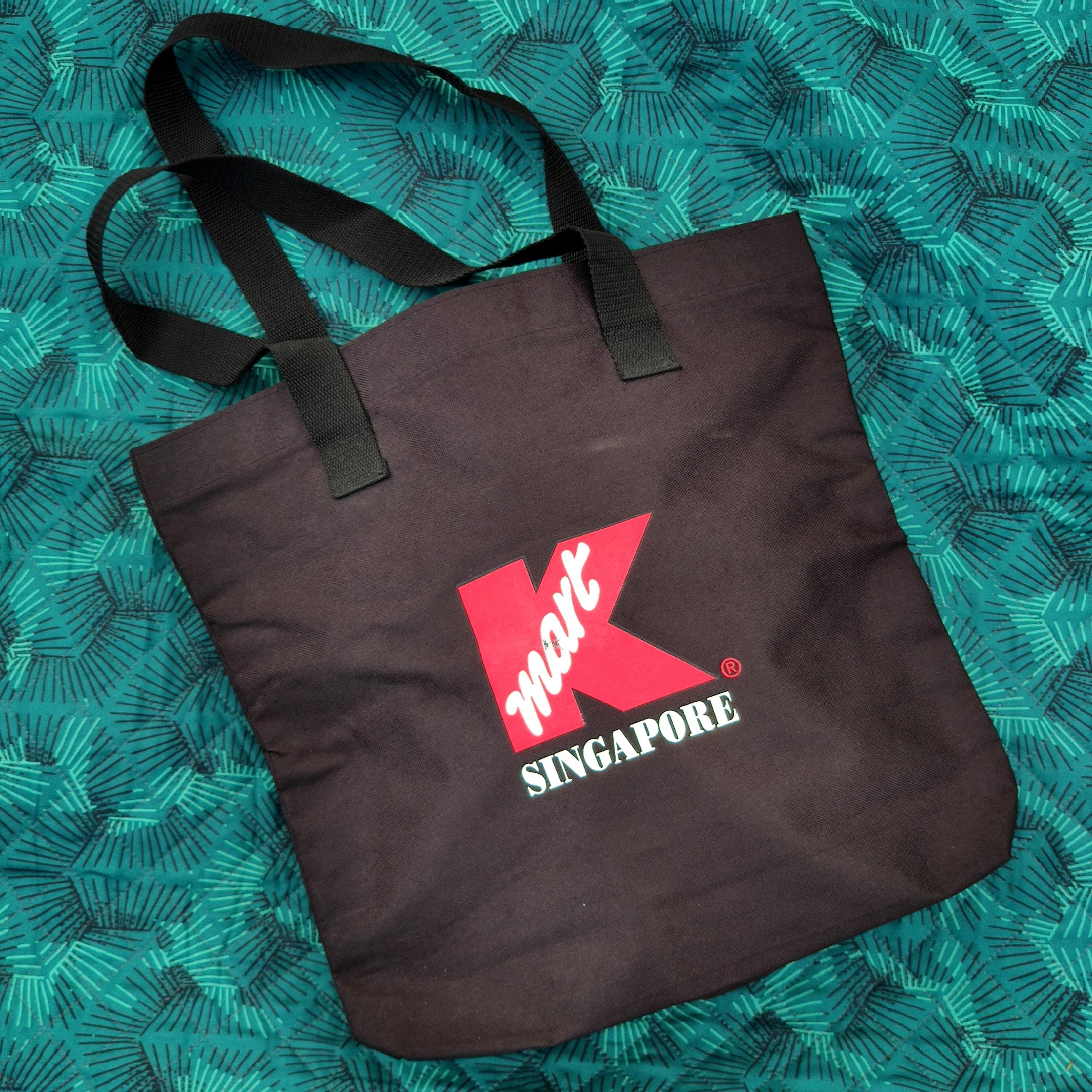 Relic tote top