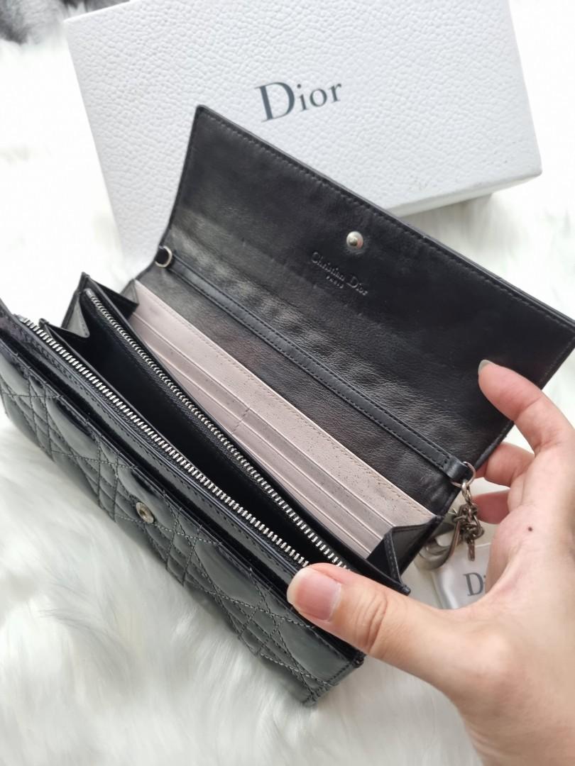 Christian dior wallet on a clearance chain