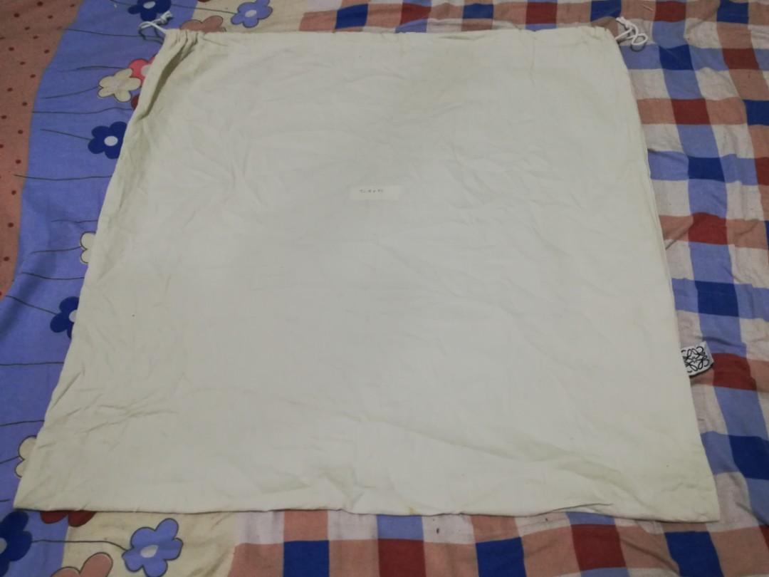 loewe dust bag