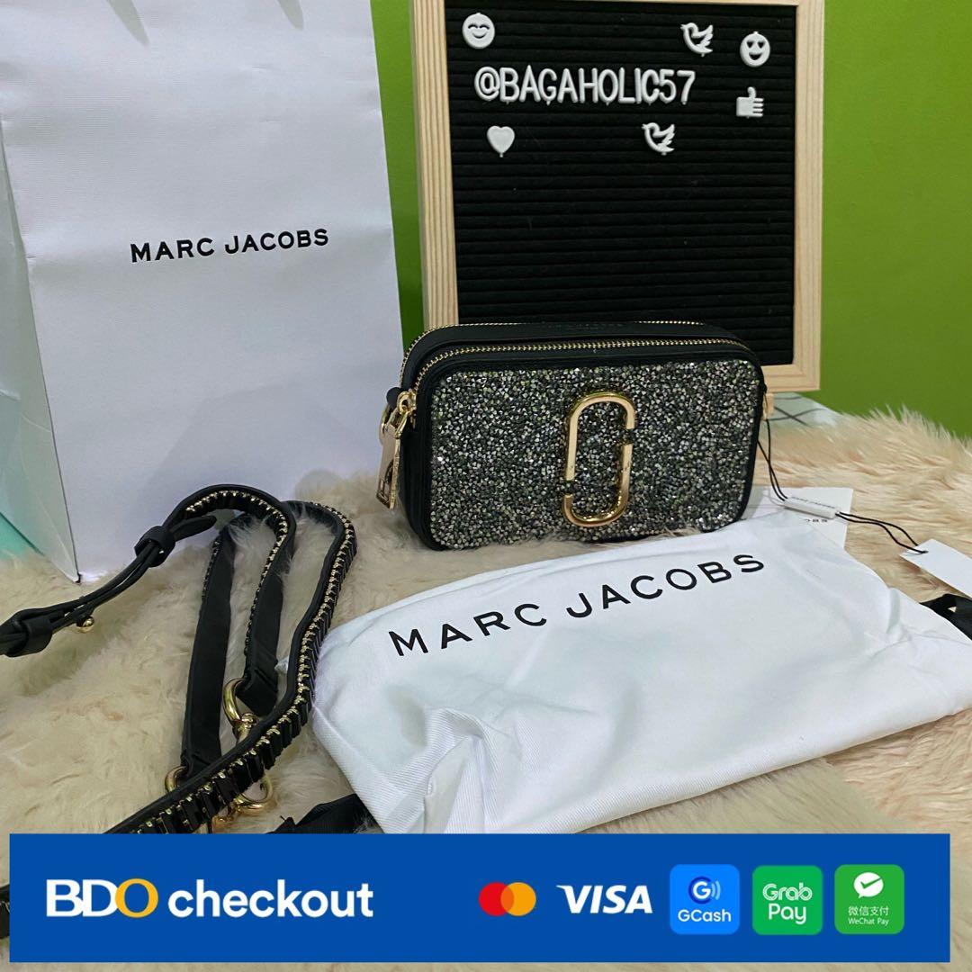 Marc Jacobs Snapshot Bag in Pink, Women's Fashion, Bags & Wallets,  Cross-body Bags on Carousell