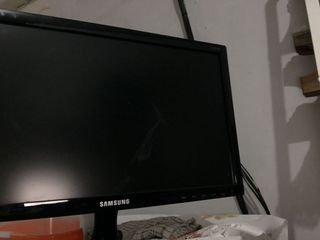 Monitor samsung syncmaster e1920 