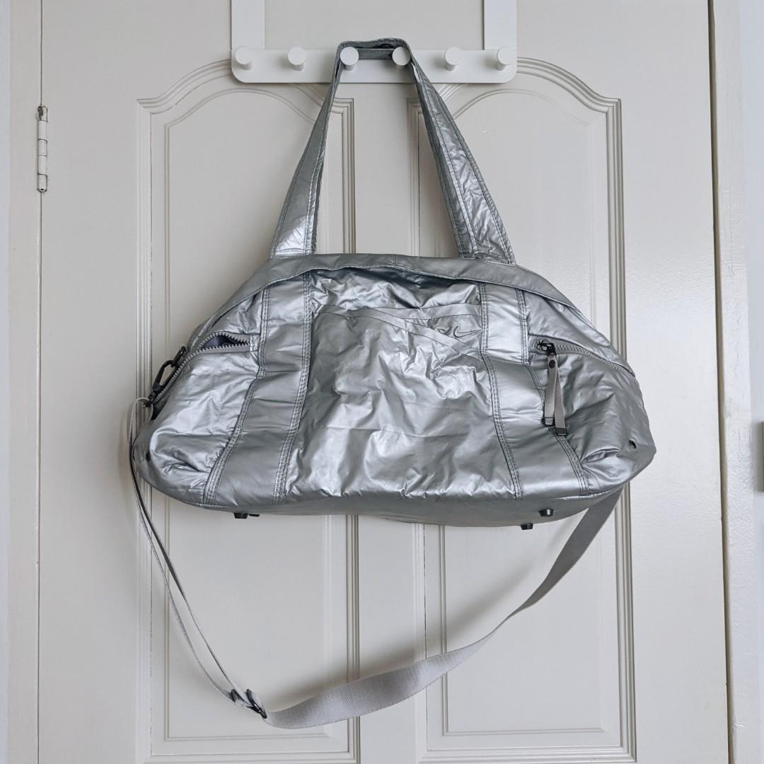 Nike 2025 bags silver