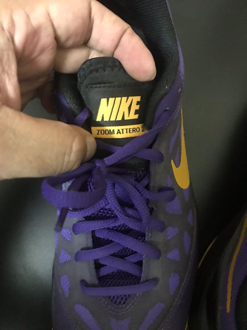Comienzo Complacer Tentación Nike Zoom Attero 2 Lakers, Men's Fashion, Footwear, Sneakers on Carousell