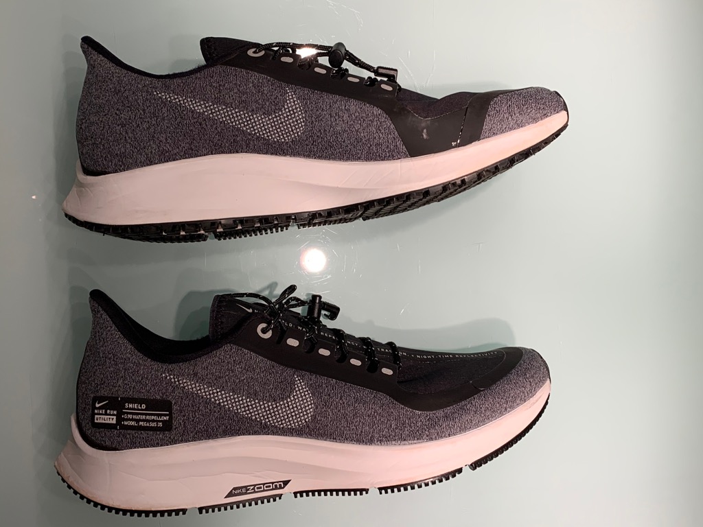Womens nike shield shoes clearance