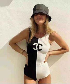 One piece swimsuit ONHAND‼️
