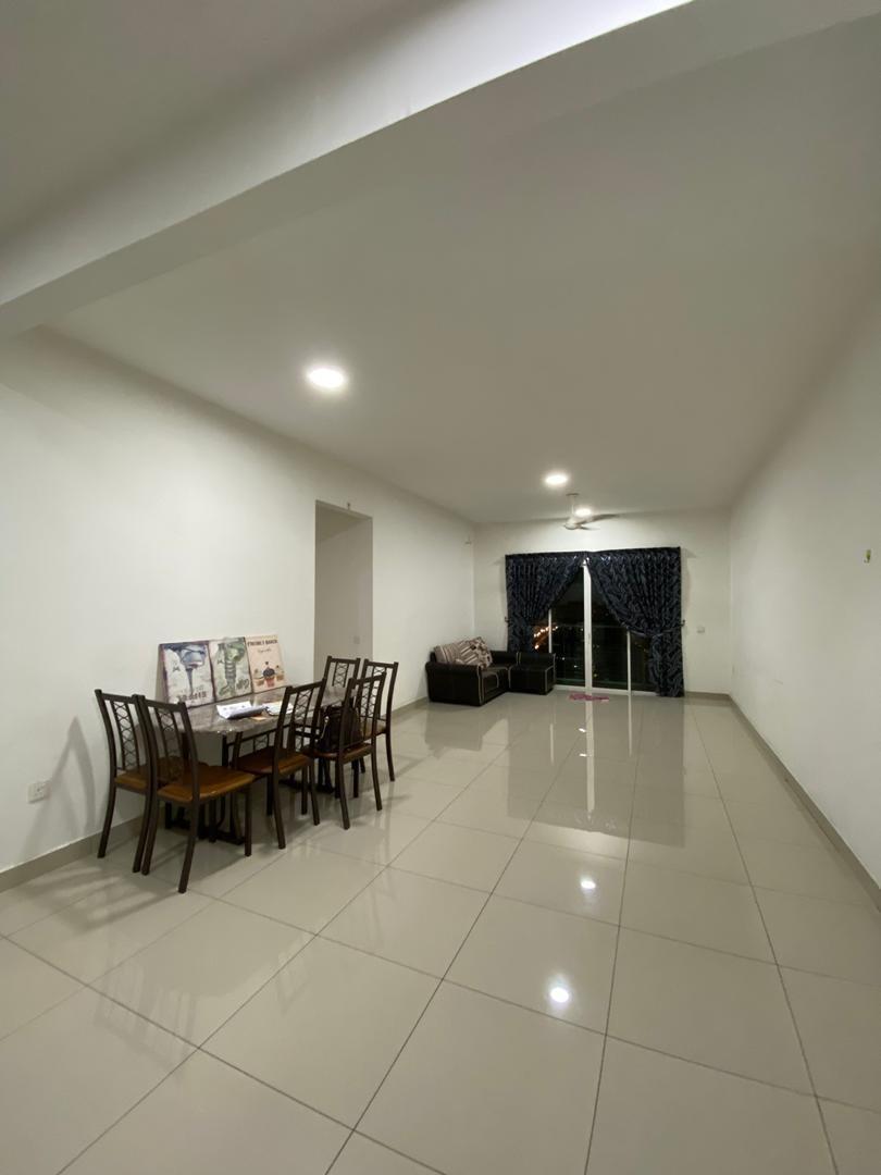 Perling Height Apartment Deposit Below Market For Rental Rm1100 Property Rentals On Carousell