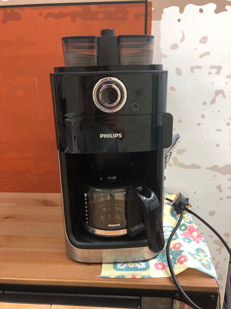 Sluiting Stressvol bijtend Philips Grind & brew coffee machine, 電視及其他電器, 廚房用具, 咖啡機及咖啡壺- Carousell