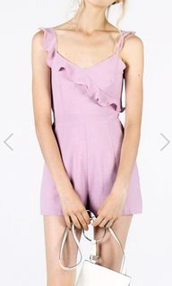 (Category: ) located in . Submitted by wardrobe_maniac__ (Listing ID 1107046974, Image 1). Description: .