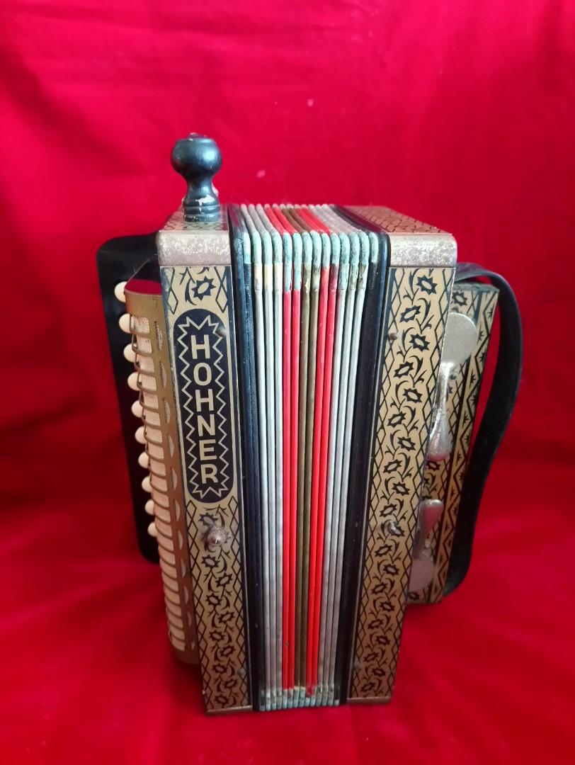 Hohner mini deals accordion