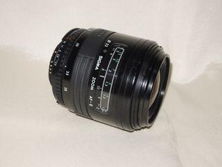 Sigma Zoom AF Epsilon 28-70mm f3.5-4.5 lens