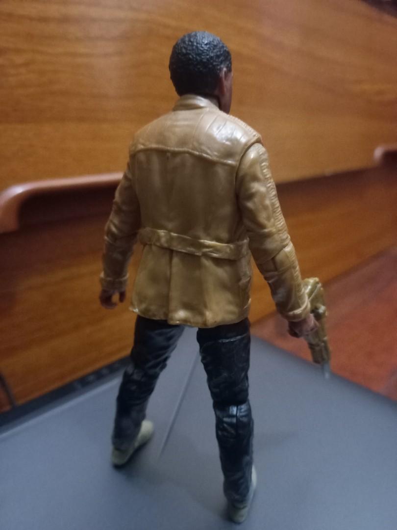 STAR WARS Black Series Finn (Category: Figurines & Statues) located in Quezon City. Submitted by kulapnit (Listing ID 1107464352, Image 2). Description: Used Finn figure from STAR WARS: THE FORCE AWAKENS. Comes with his blaster accessory. No box included..