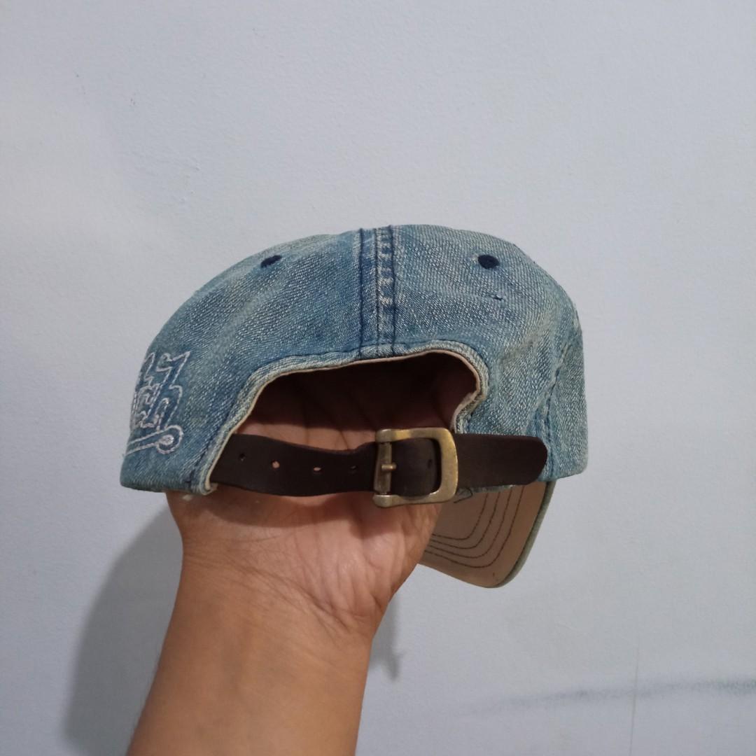 Topi Von Dutch denim strap kulit 