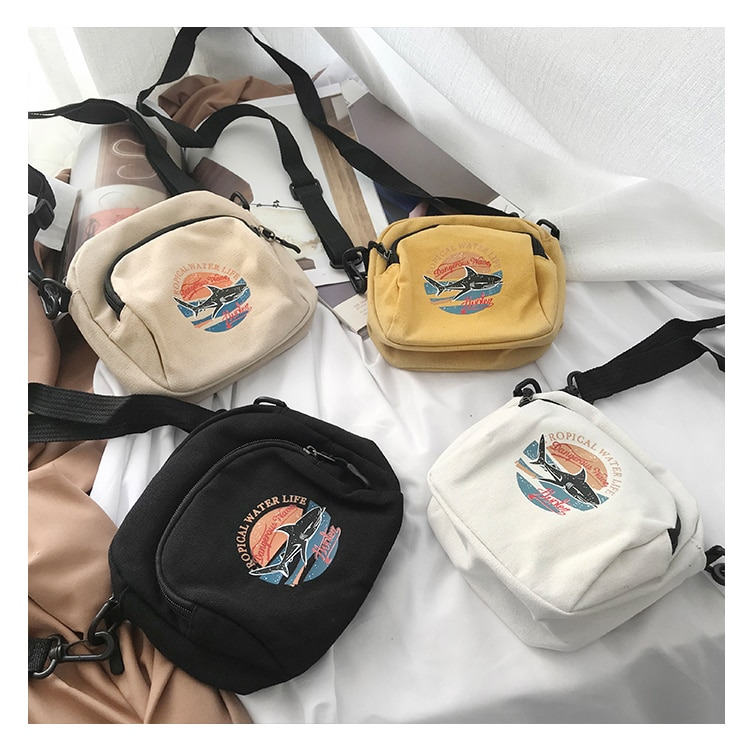 Tropical water outlet life bag
