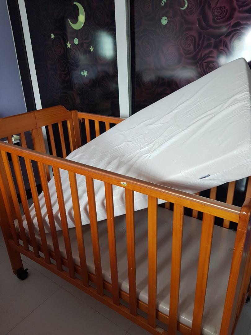Used Baby Cot, Babies & Kids, Baby Nursery & Kids Furniture, Cots ...