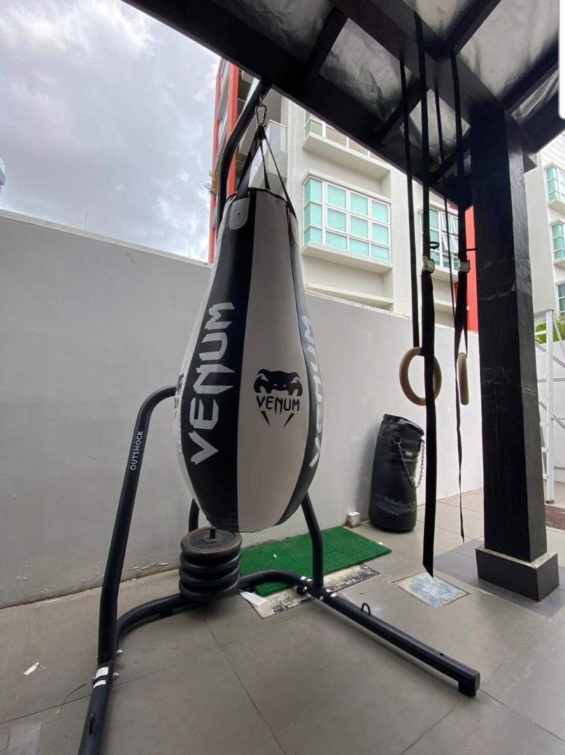 Venum Punching Bag/venum sandbag, Sports Equipment, Sports & Games