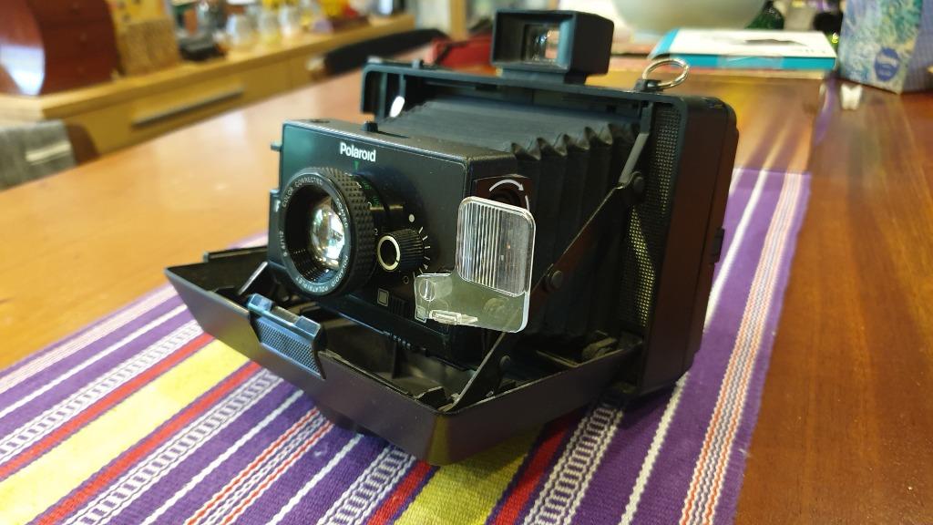 Vintage Polaroid Camera (Category: Cameras) located in Quezon City. Submitted by kingkongy (Listing ID 1107566019, Image 2). Description: Vintage Polaroid Camera "Pro Pack" late 1970's uses AA batteries Works with Fuji FP-100C or FP-3000B instant film Comes with mountable Flash Gcash/BDO.