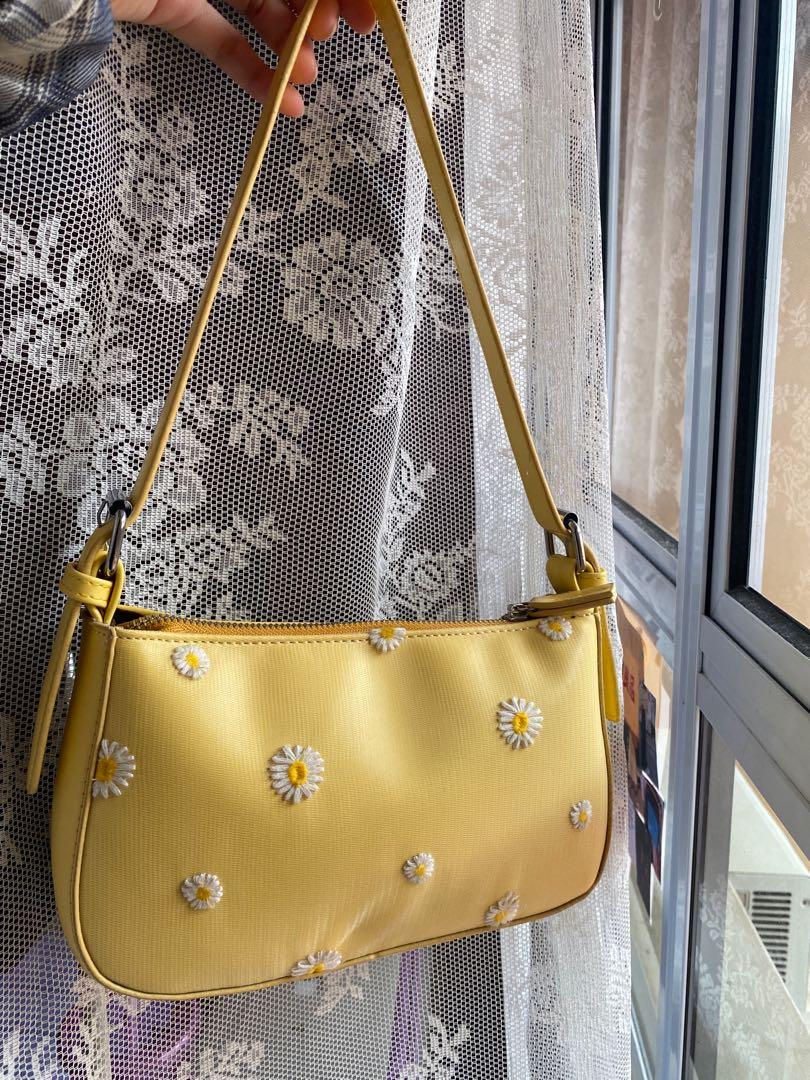 Daisy sales baguette bag